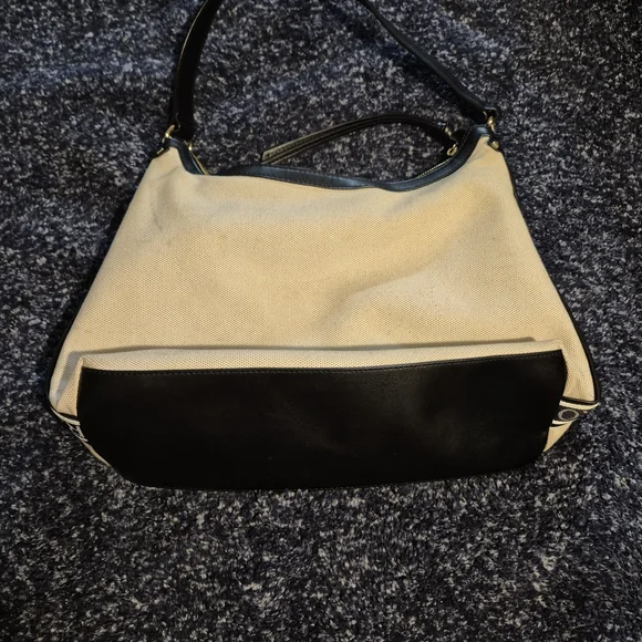 Michael Kors Cream and Black Women's Bag - Picture 4 of 7